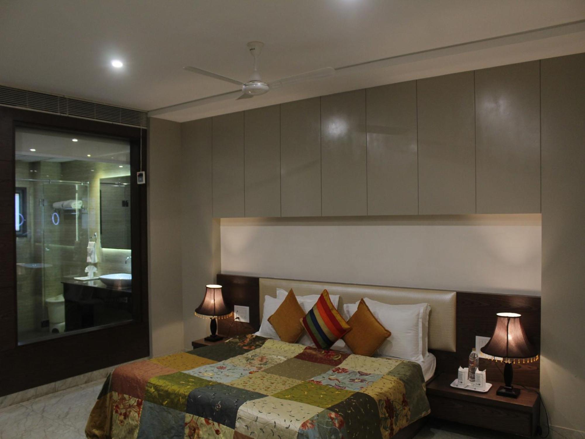 Seven Sky Clarks Exotica Hotel Bhuj Eksteriør billede