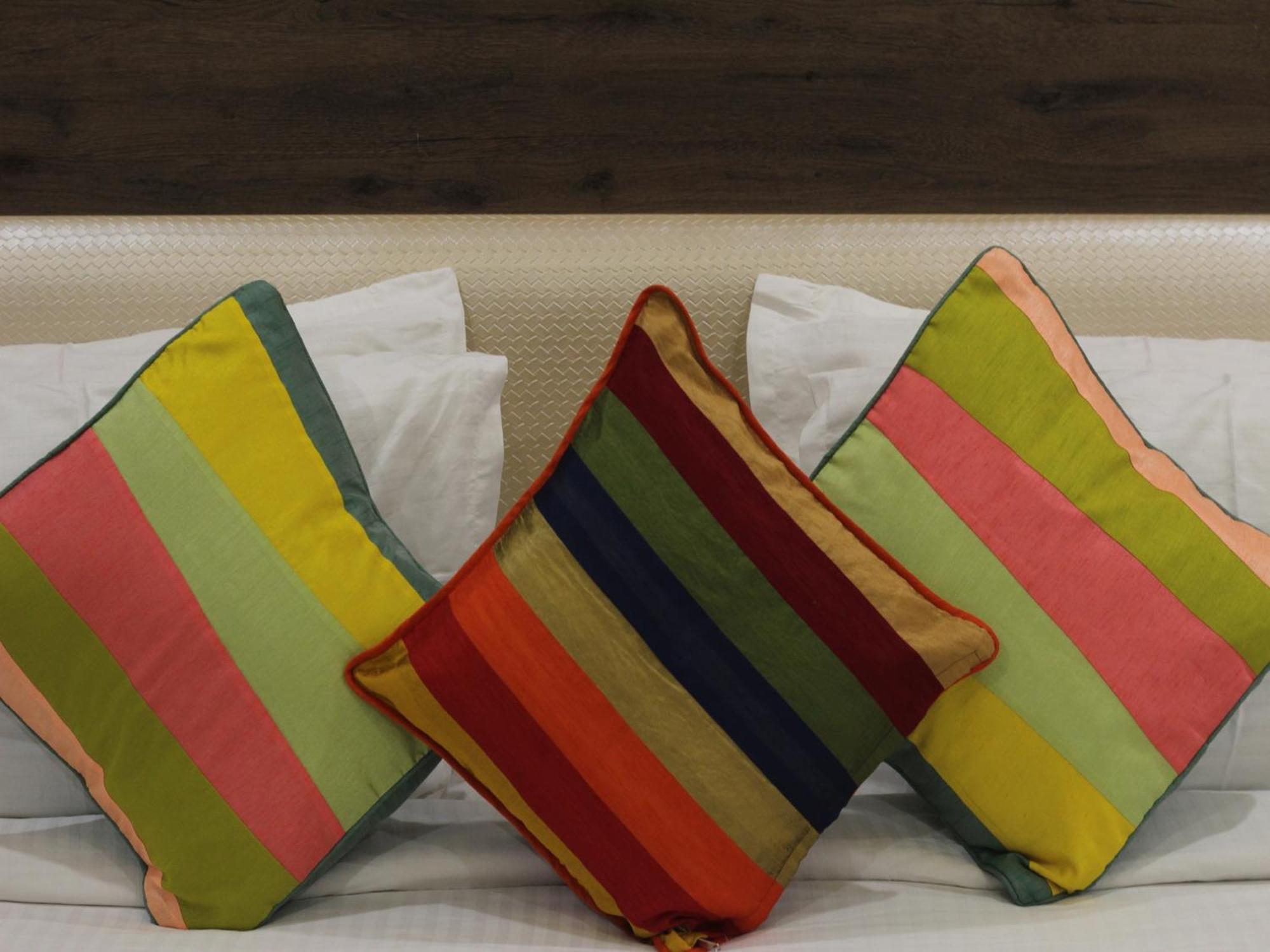 Seven Sky Clarks Exotica Hotel Bhuj Eksteriør billede