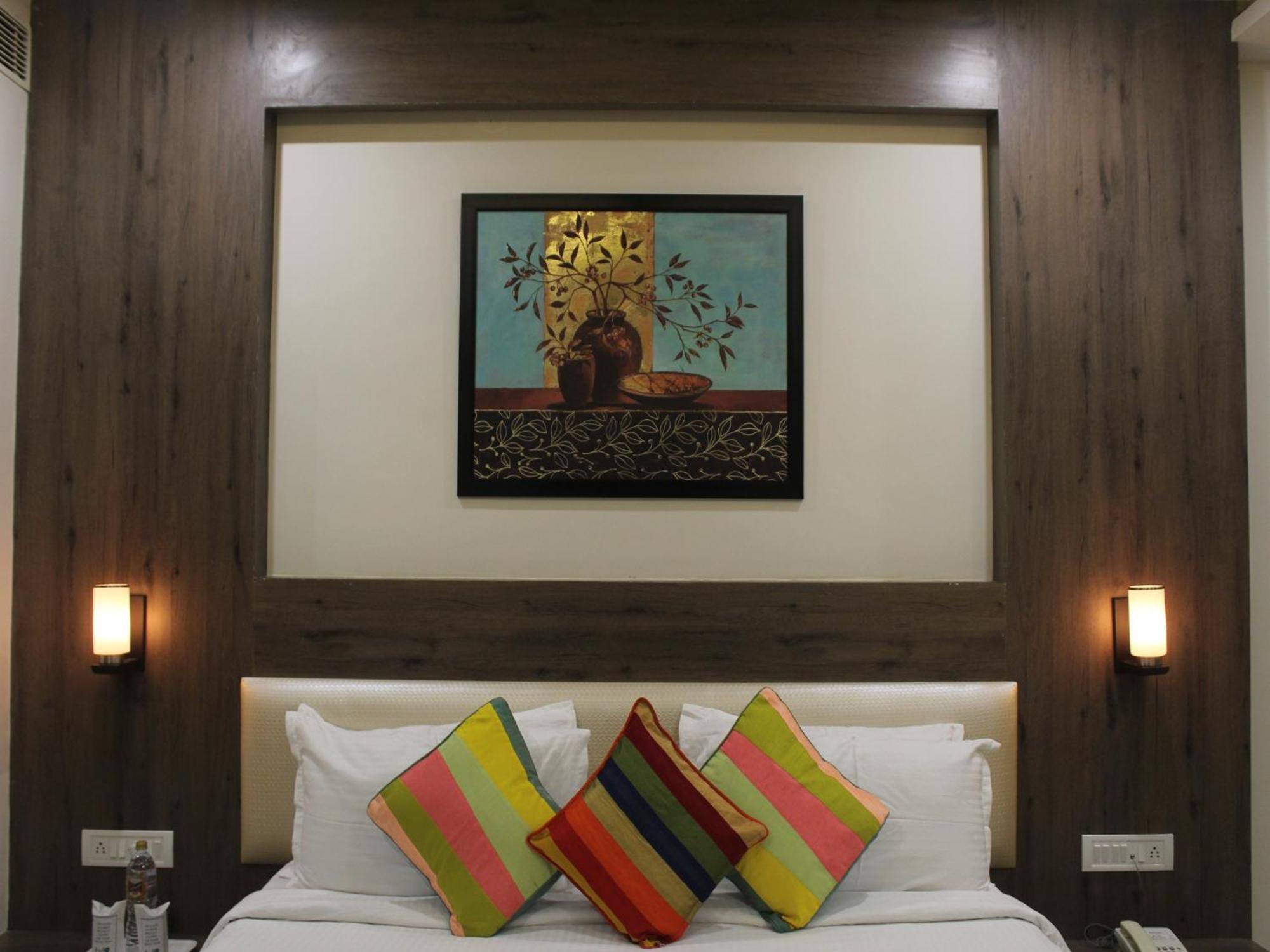 Seven Sky Clarks Exotica Hotel Bhuj Eksteriør billede