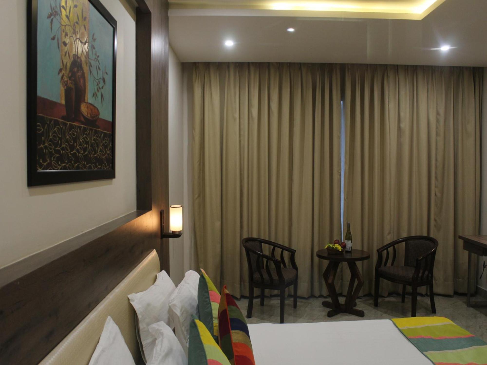 Seven Sky Clarks Exotica Hotel Bhuj Eksteriør billede